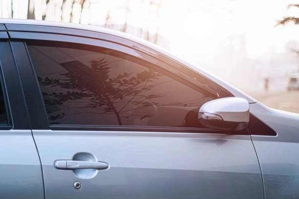 How Cracked Door Glass Affects Your Driving Experience Houston, TX How Cracked Door Glass Affects Your Driving Experience Houston, TX